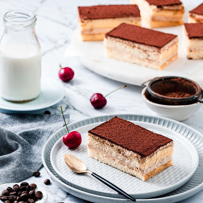 Tiramisu Cake Torte